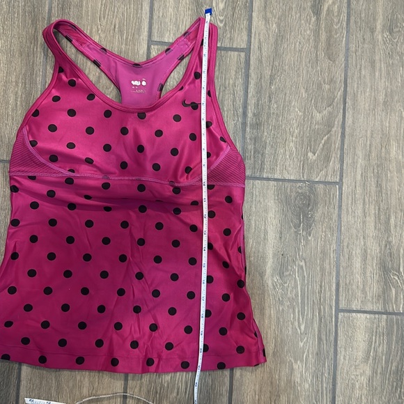 Nike pink polka dot top size M. Racerback. Armpit vents. - Picture 7 of 8